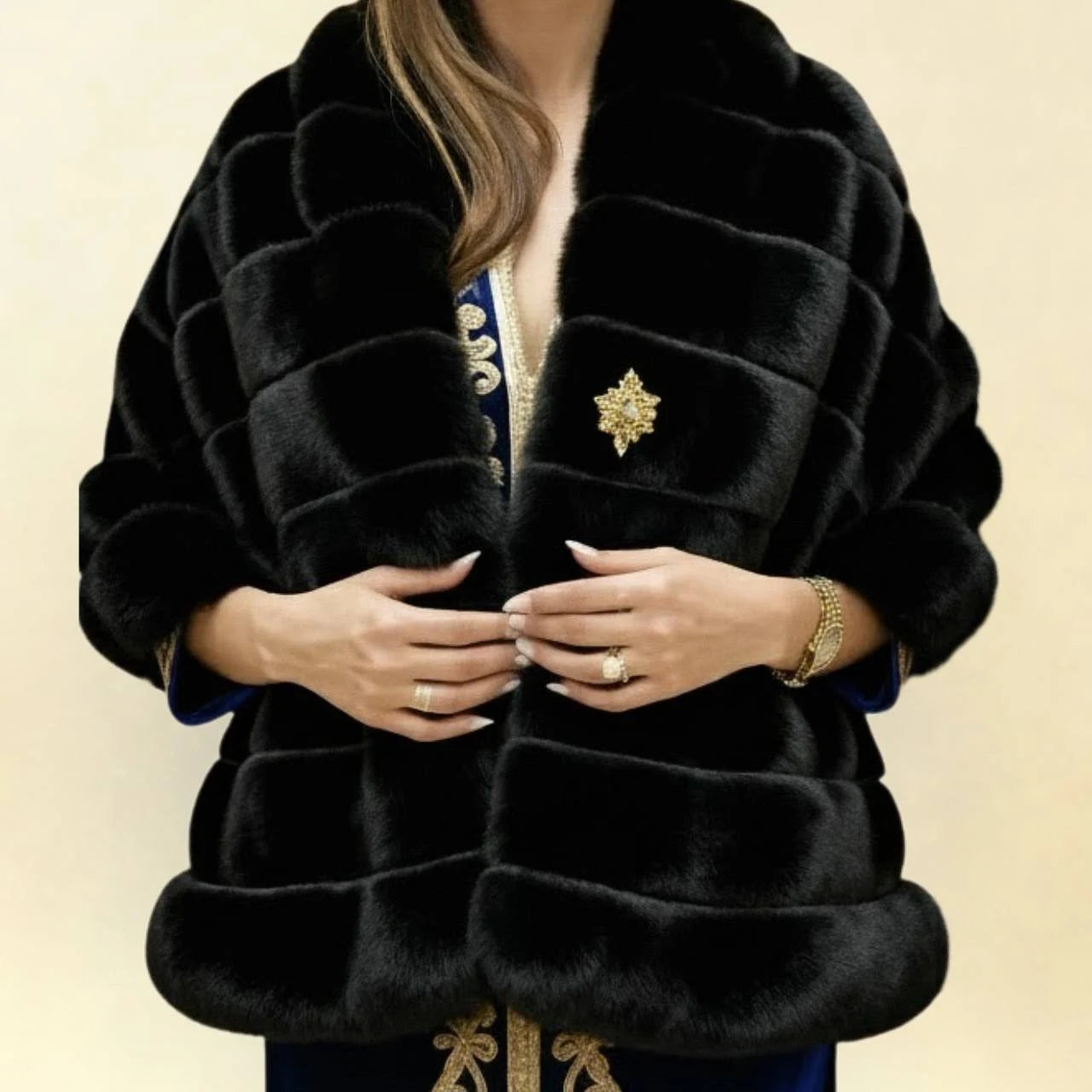 👑 شال الفرو الفخم و الملكي👑